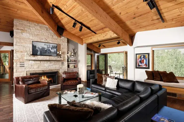 Ridge Retreat
