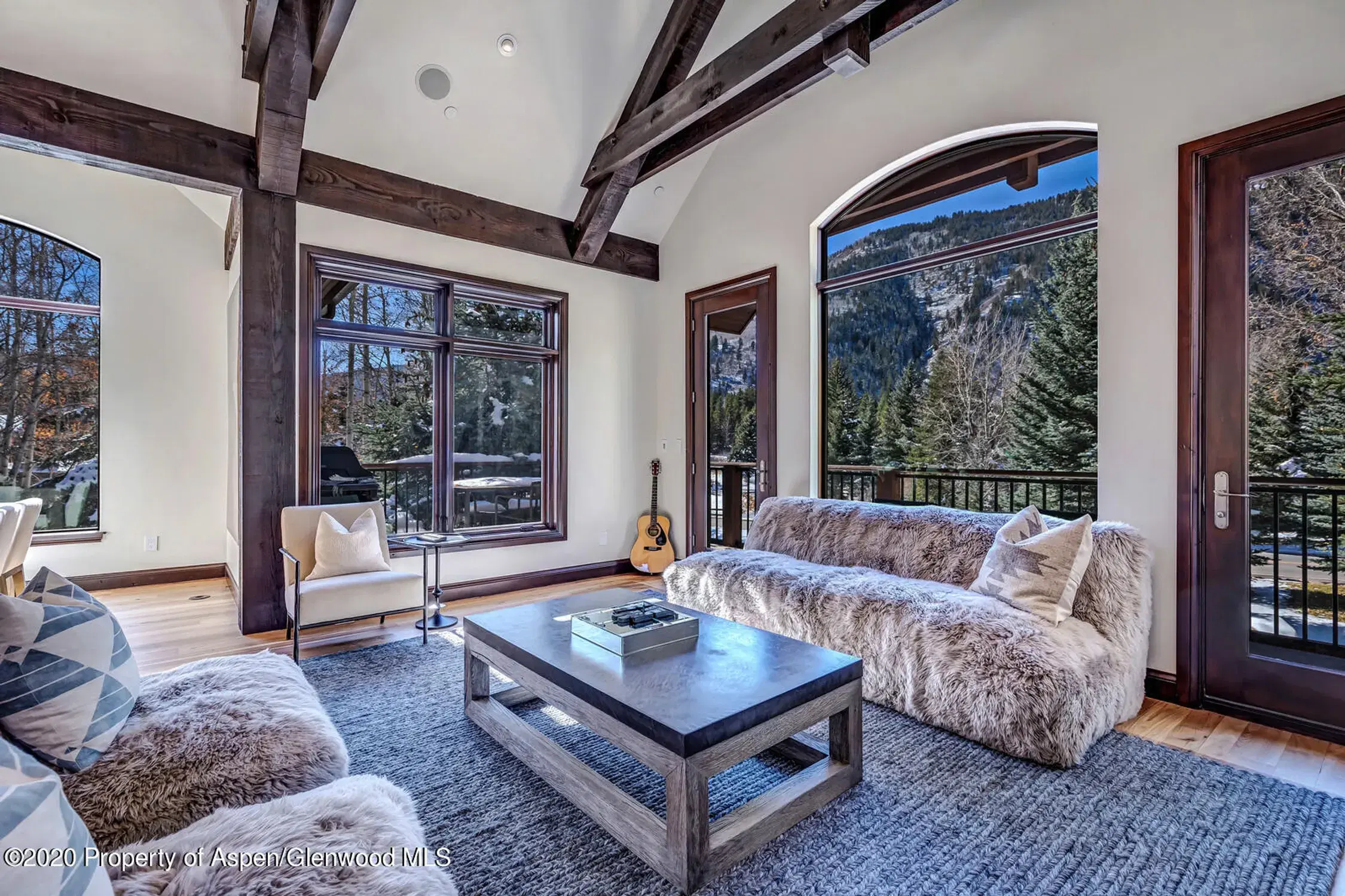 Cozy Antler Cove  image 5