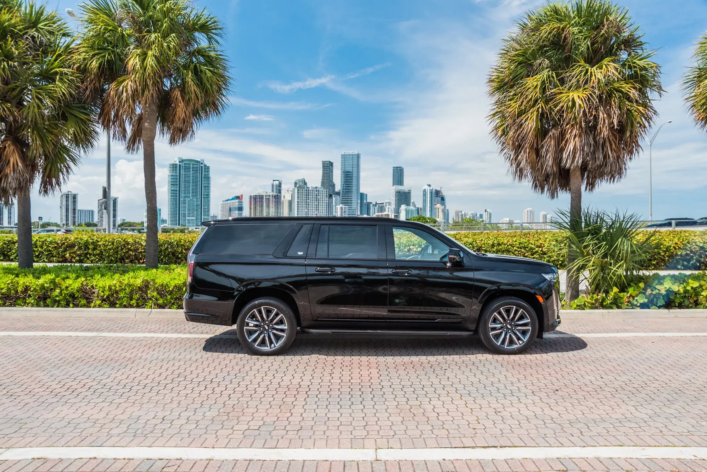 Cadillac Escalade image 5
