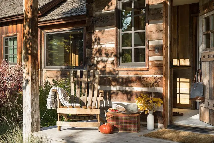 Shooting Star Cabin 11 image 3