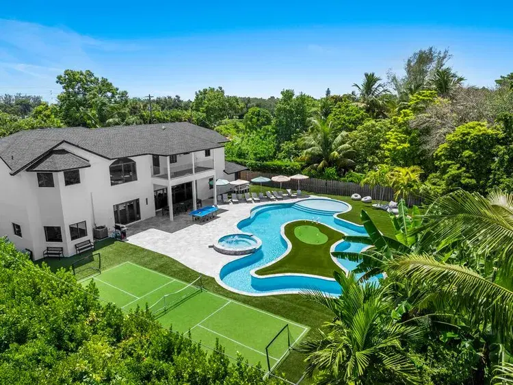 Villa Laguna