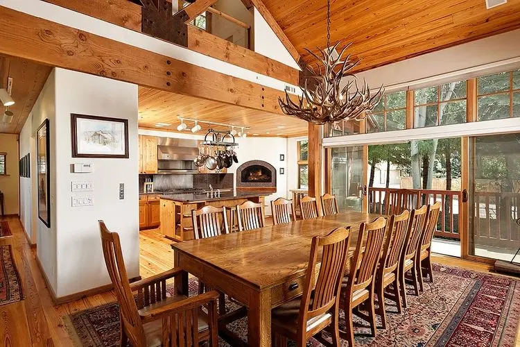 101 Park Avenue | Expansive Private Home in East Aspen, Walking Distance to Town image 4