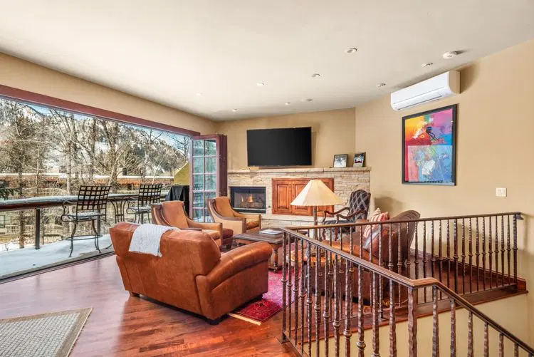 315 Park Avenue | Luxury Townhouse with River Views in Aspen image 2