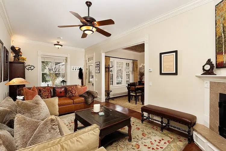 Little Jewel | Charming Private Home w/ views Aspen Mountain & BBQ, 4 Blocks from the Gondola image 2