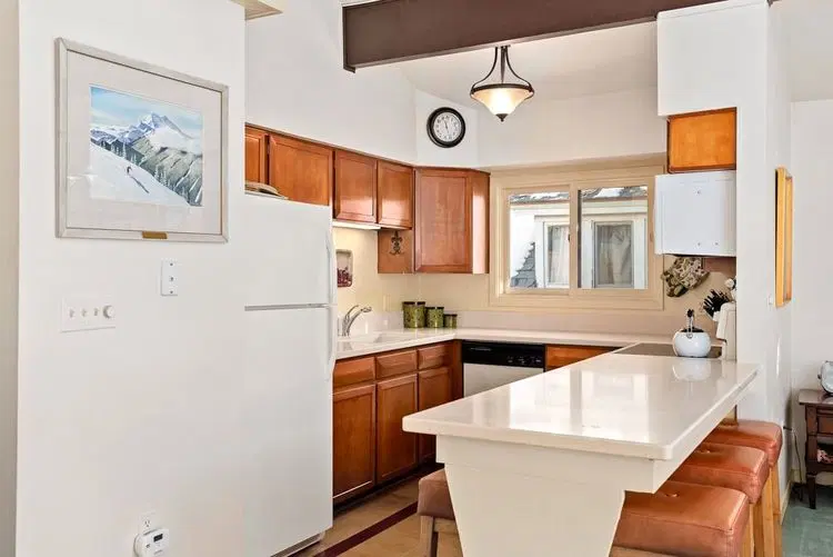 118 E. Bleeker Street Home | Large, Two-Level Home/Duplex with Private Deck & On-Site Parking image 4
