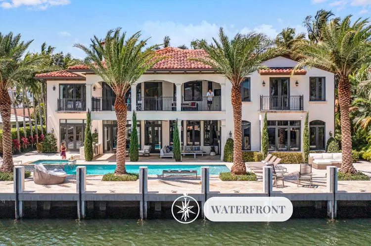 Canal Crest Villa