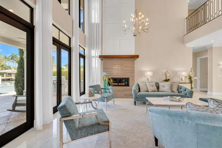 Canal Crest Villa image 4