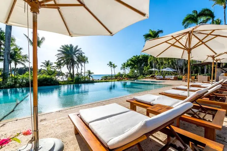 La Plage - Oceanfront Elegance and Luxury image 1