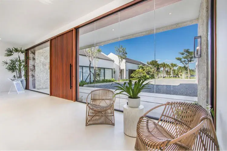 Casa Caleton - Beachfront Luxury Escape image 4