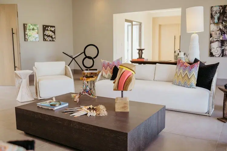 Casa Roble - Elegant Villa with Pool & Gazebo image 5