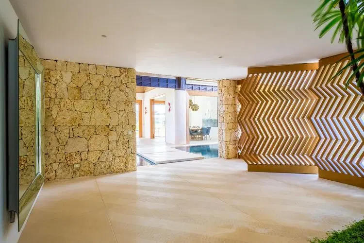 Casa Sam - Luxury Villa with Pool & Jacuzzi image 4