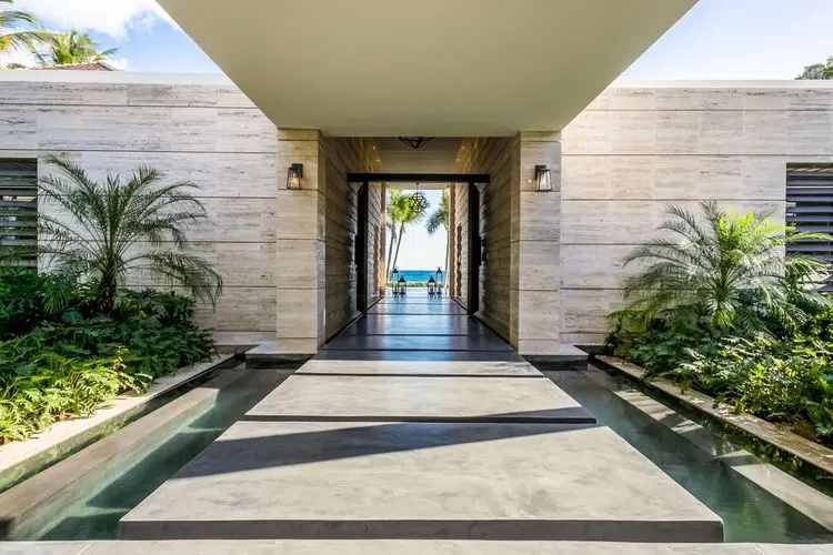 Casa Al Mare- Cliffside Luxury with Caribbean View image 2