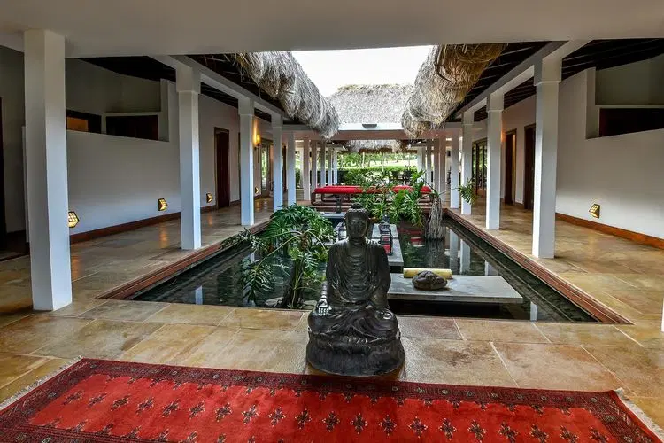 Bali Seven - Luxurious Villa Steps from Minitas image 2