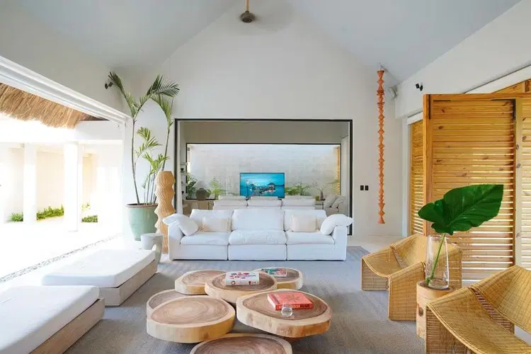 Casa Eden - Tranquil Villa Near Minitas Beach image 4