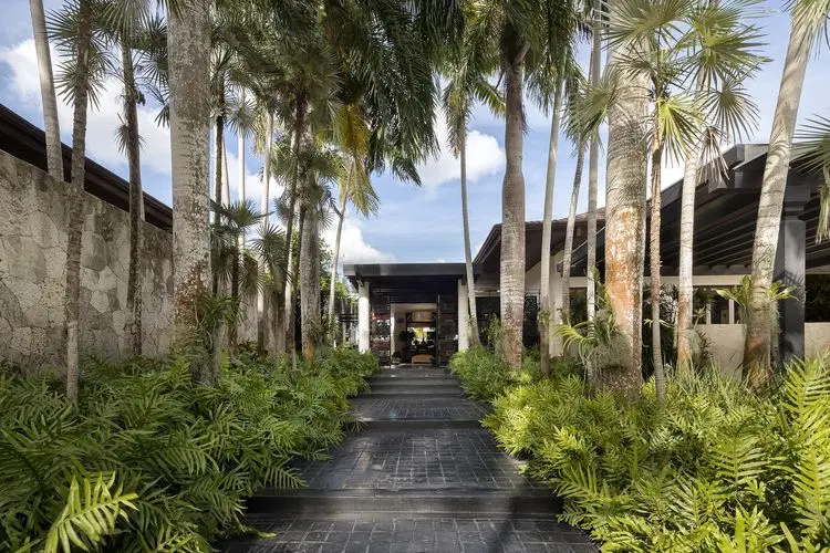 Casa Oasis - Tropical Villa Near Top Golf Courses image 2