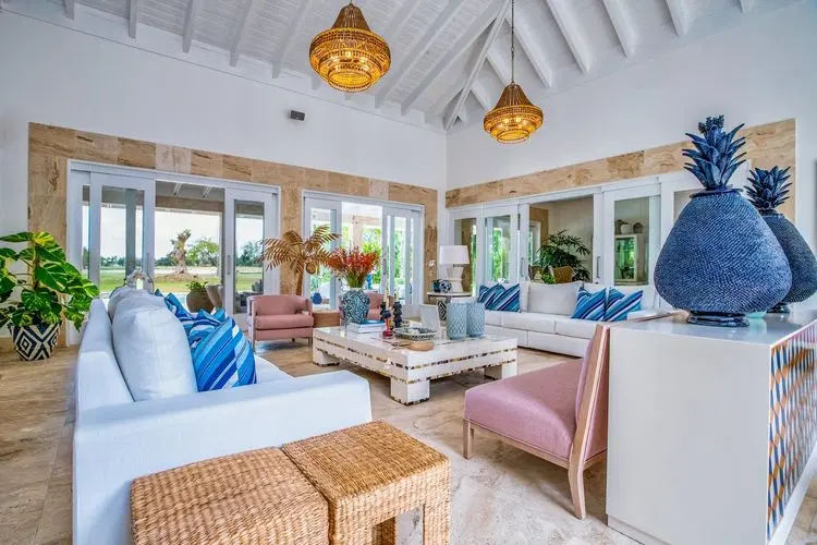 Villa Alfa - Luxury Villa with Golf Views image 5