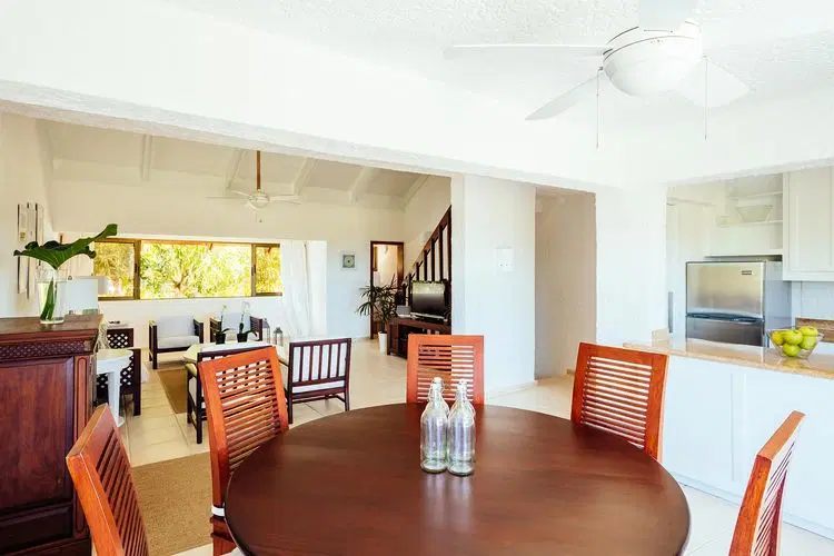 Golf Villa 8 - Luxury Villa with Golf & Sea Views image 5