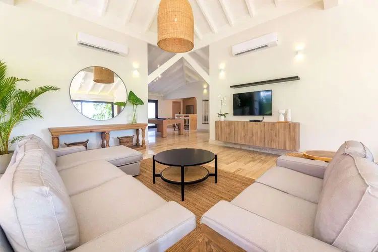 Golf Villa IX - Elegant Golf Villa Retreat image 4