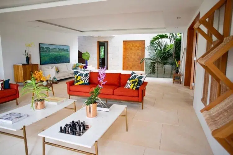 Le Cheval - Modern Villa with Polo Views image 4