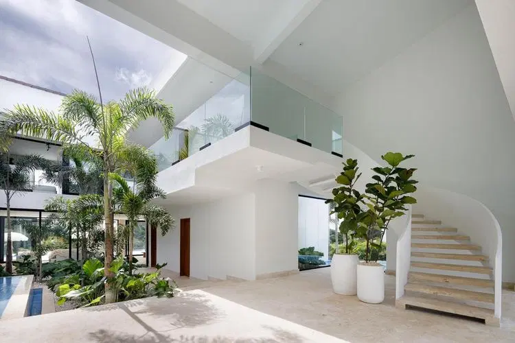 Casa Zens - Modern Coastal Luxury Retreat image 3