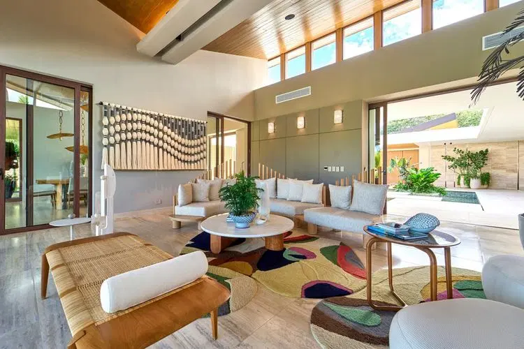 Palm West - Avant-Garde Golfside Retreat image 5