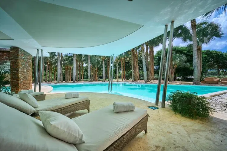 Villa Tranquila - Golfside Luxury Retreat image 4