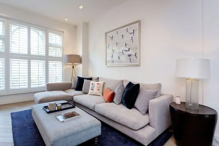 Phenomenal in Fulham image 5