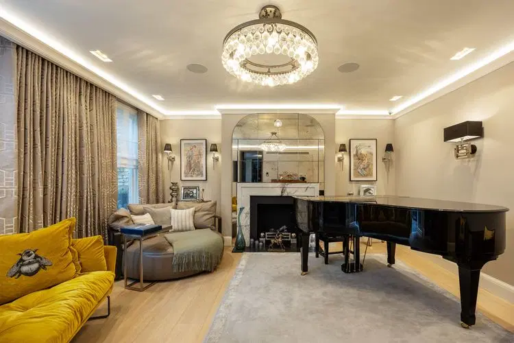 Lavish and Luxe image 3