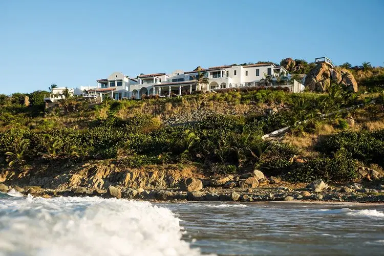 Cliffside Estate image 4