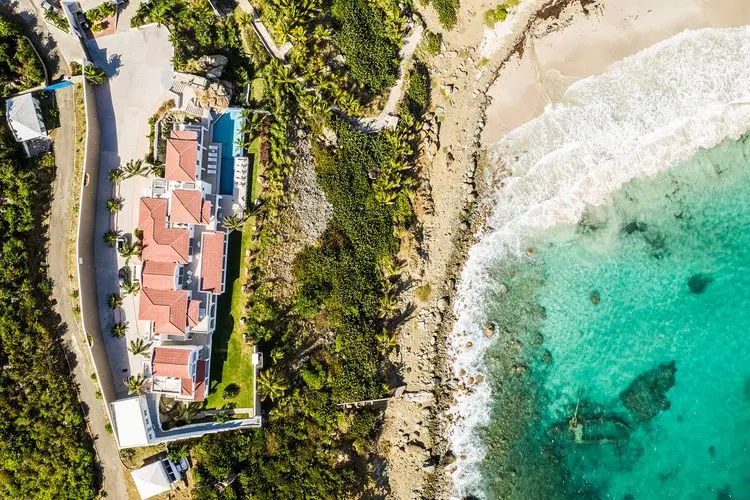 Cliffside Estate image 5