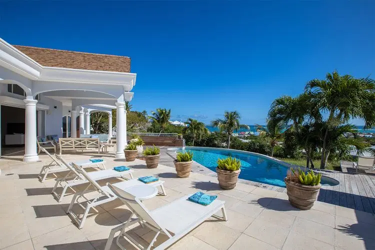 Villa Riviera image 4