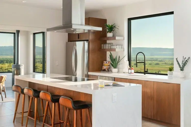 Luxury Ridgetop Retreat w/ Epic Views & Hot Tub! image 2