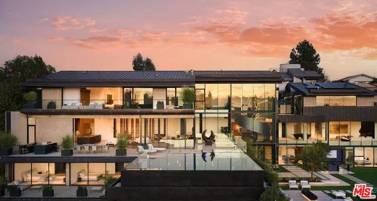 Bel Air Luxury Mansion image 1