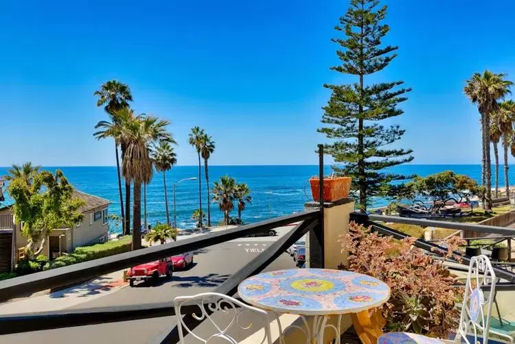 Coastal Views image 3