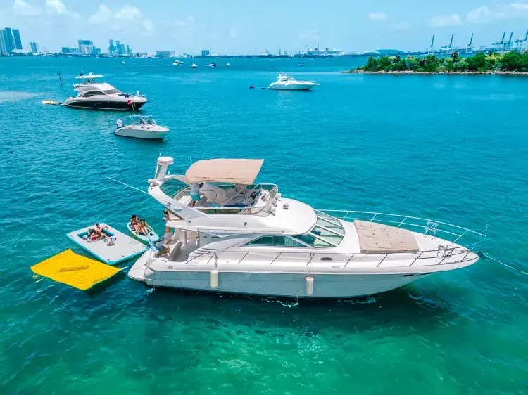 Sea Ray 45' Flybridge image 1