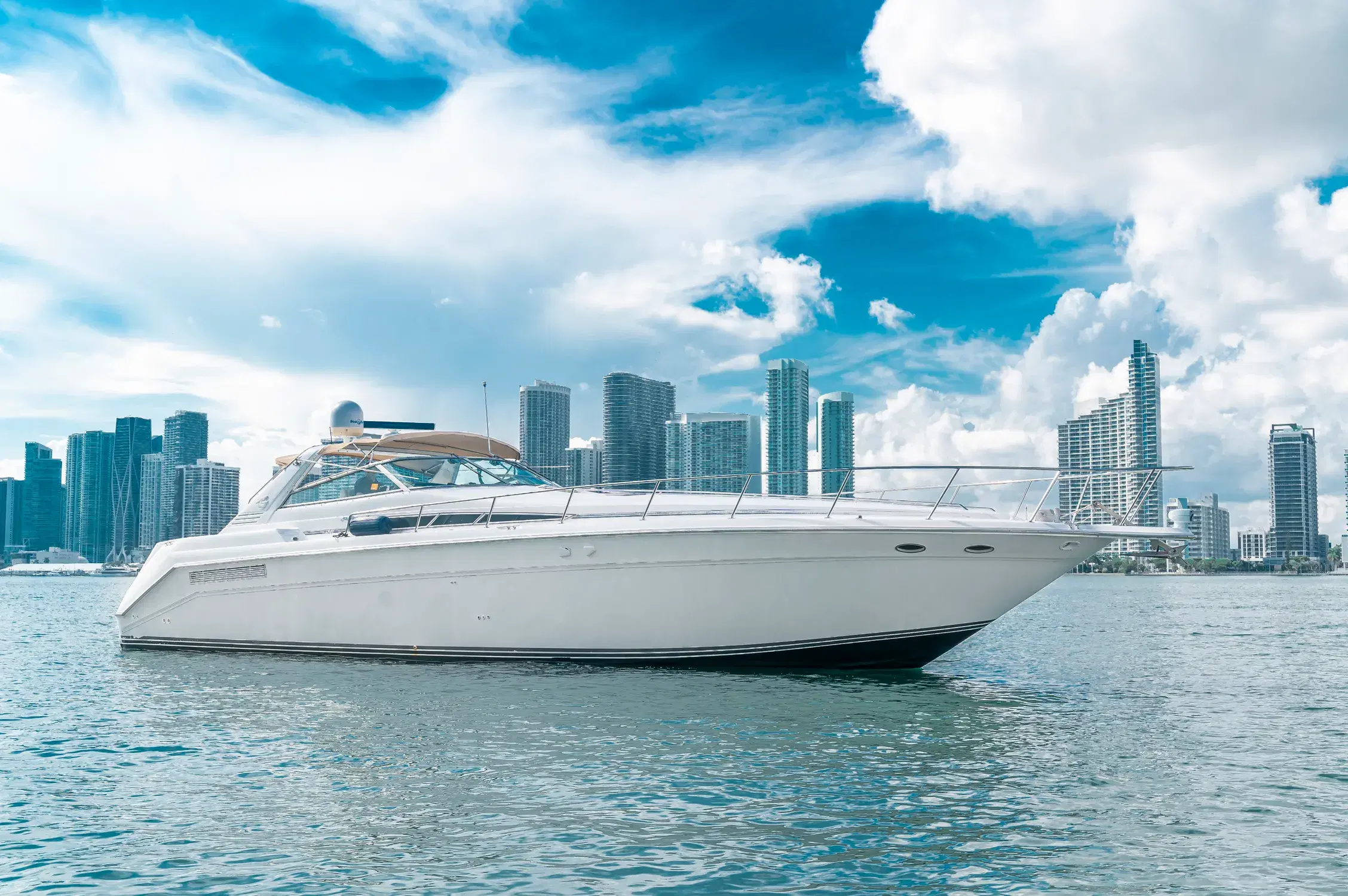 Sea Ray 55' Sundancer image 5