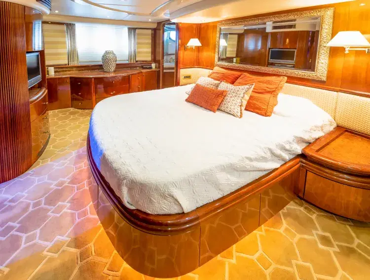 Azimut 80' Carat image 2