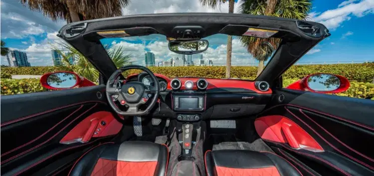 Ferrari California T image 2