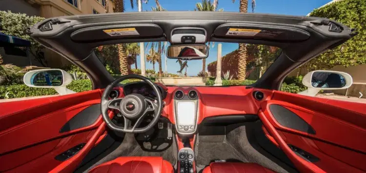 Mclaren 570 image 2