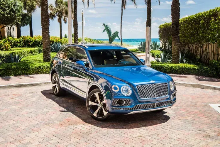 Bentley Bentayga image 1