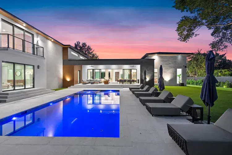 Villa Topaz