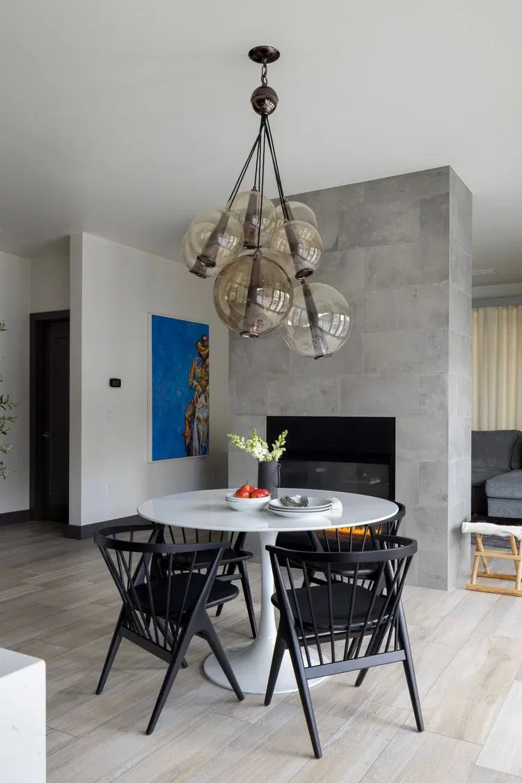 Penthouse on Glenwood 401 image 5