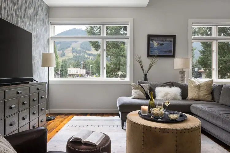 Pied a Terre 202 image 1