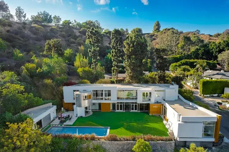 Beverly Hills Contemporary Estate