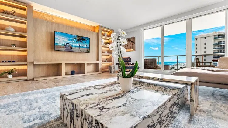 1 Hotel & Homes #6 image 4
