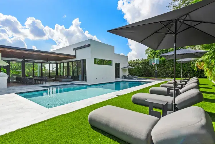 Villa Jade