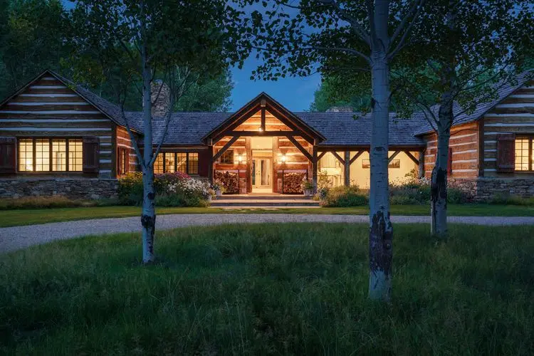 Cabin Fever image 2