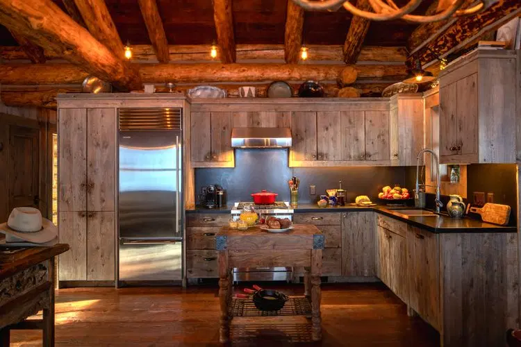 Ranger Cabin image 4