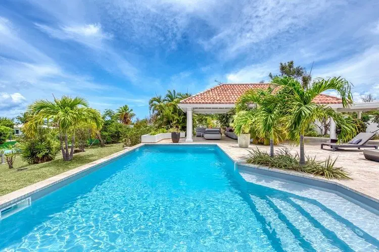 Grand Solis image 2
