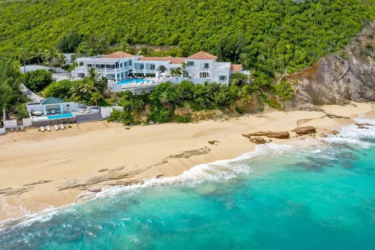 Pearl Cliff image 1